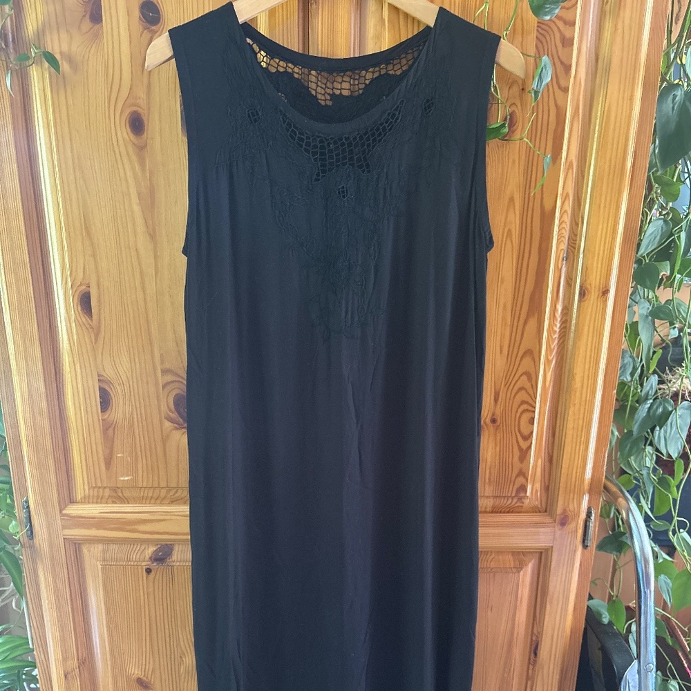 90s Vintage Black Bohemian Maxi Dress Small/Medium Lace/Crochet Detail - Picture 2 of 4